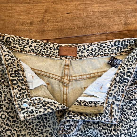 POL Chetah Wide Leg Destroyed Hem Jeans - Picture 8 of 13